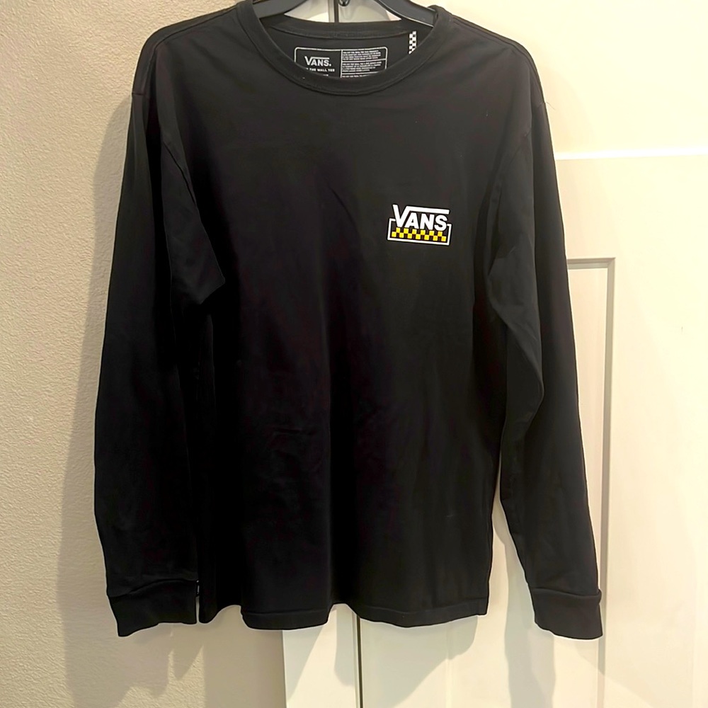 Medium men’s van shirt in great condition.